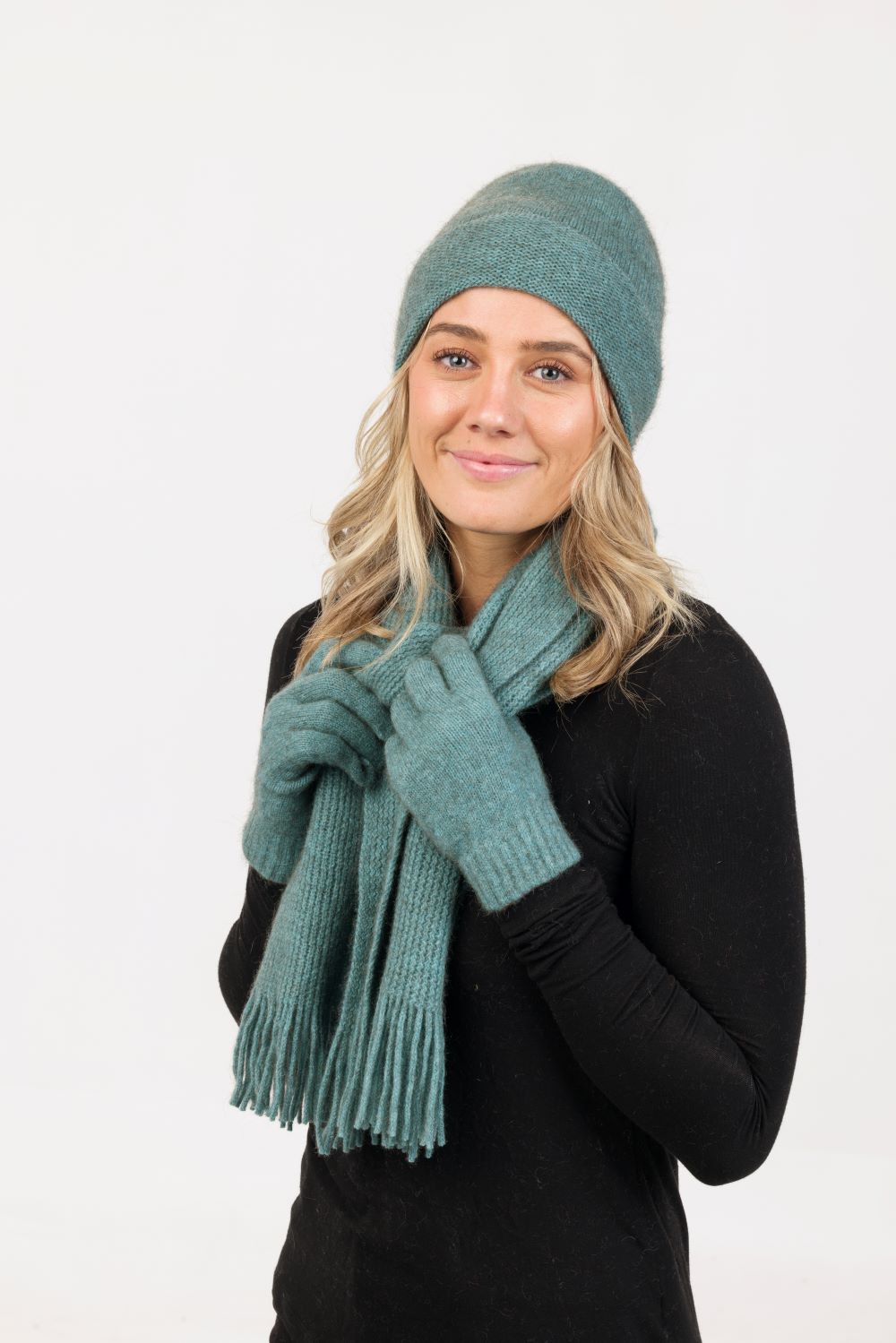 Plain Glove